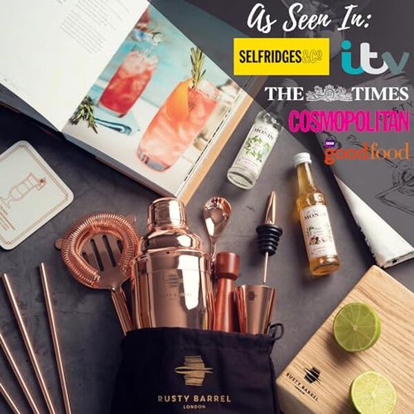 Découvrez notre test complet du kit cocktail Rusty Barrel Chelsea : style rose doré et performances exceptionnelles pour des cocktails maison inoubliables.