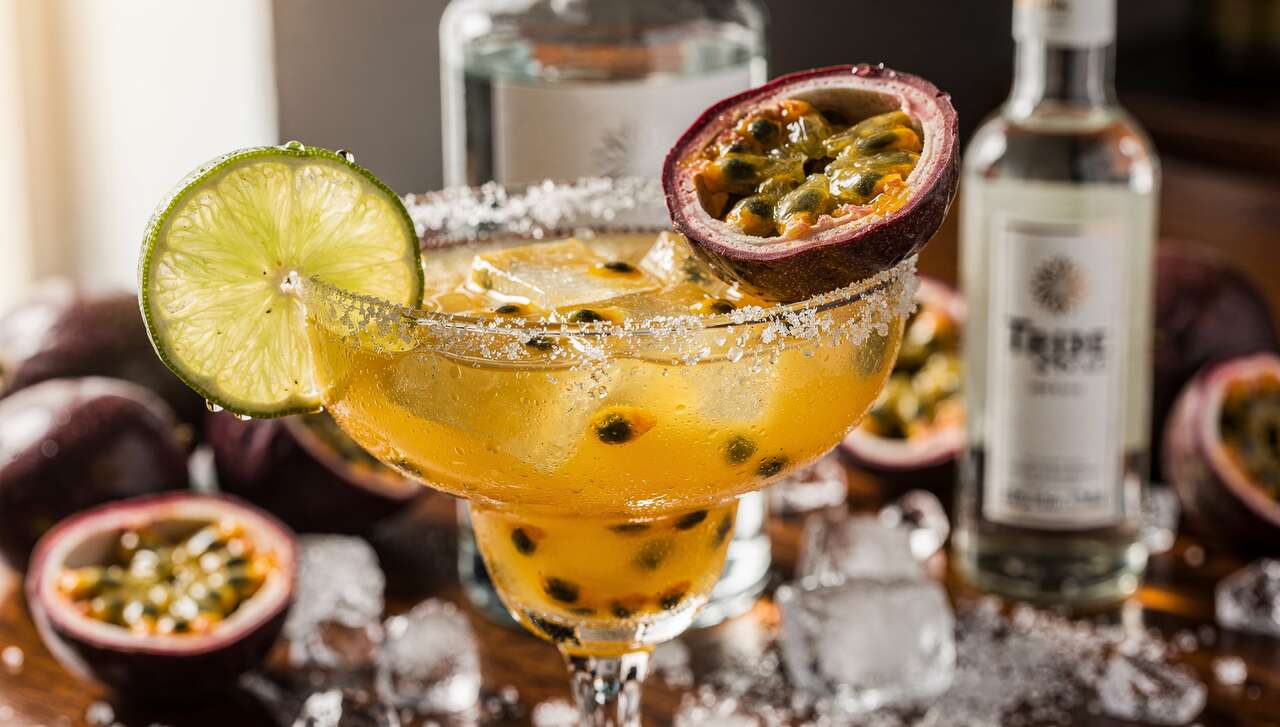 Cocktail Margarita au fruit de la passion : recette exotique et rafraîchissante